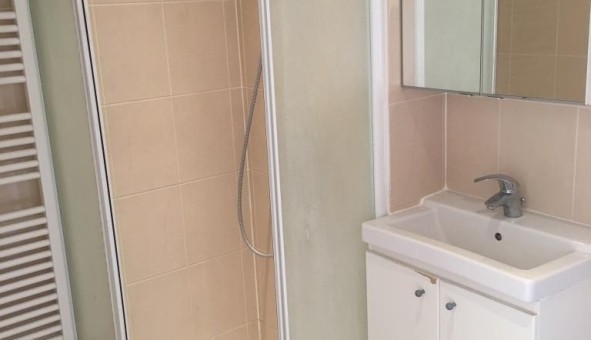 Logement tudiant Studio à Chennevires sur Marne (94430)