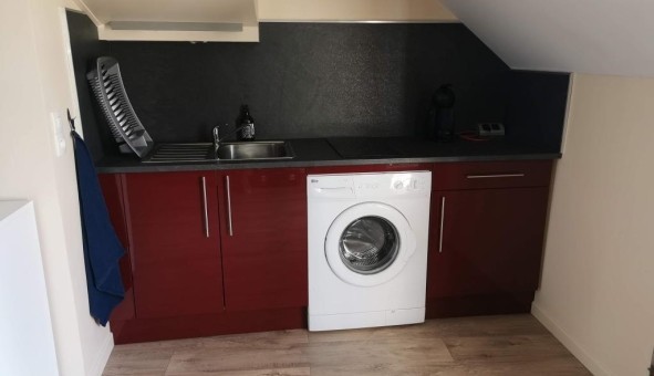 Logement étudiant Location Studio Vide Chevilly Larue (94550)
