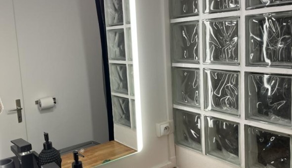 Logement �tudiant Studio &agrave; Chevilly Larue (94550)