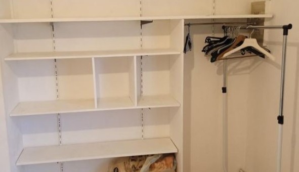 Logement �tudiant Studio &agrave; Chevilly Larue (94550)