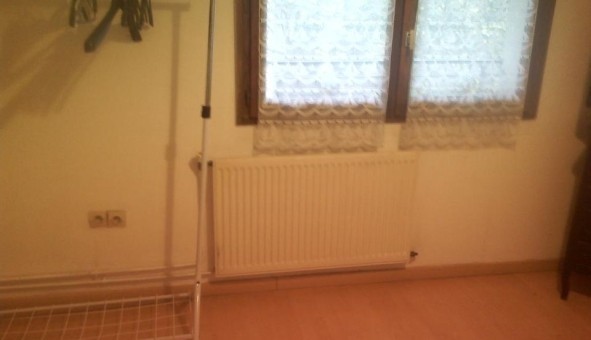 Logement �tudiant Studio &agrave; Chevilly Larue (94550)