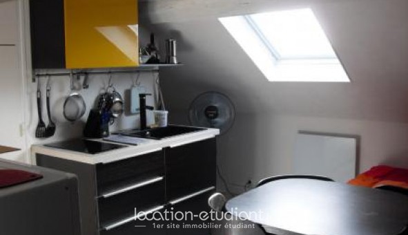 Logement tudiant Location Studio Vide Chevilly (45520)