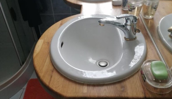 Logement tudiant Studio à Chvreville (50600)