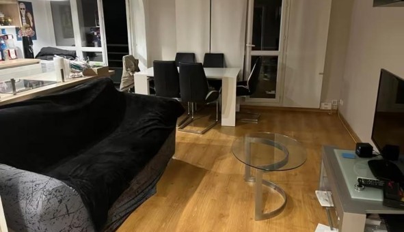 Logement �tudiant Studio &agrave; Chilly Mazarin (91380)