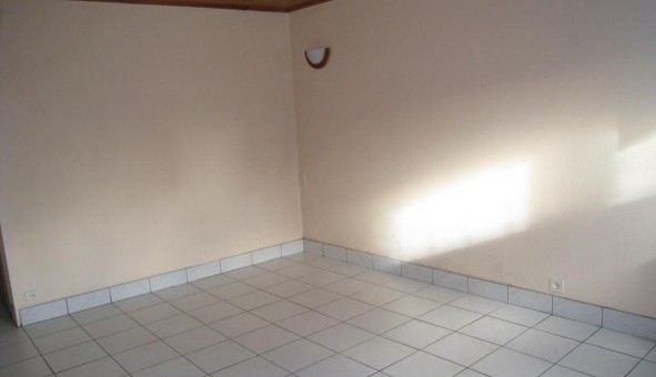 Logement tudiant Studio à Cholet (49280)