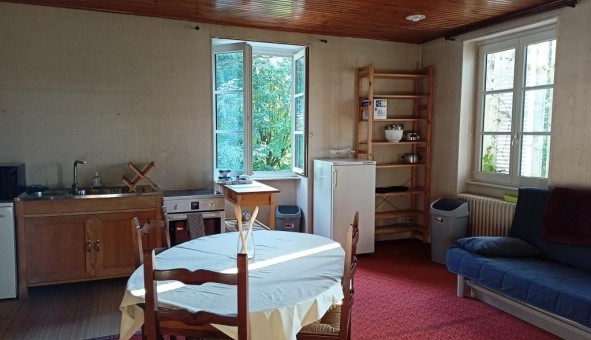 Logement tudiant Studio à Chuzelles (38200)