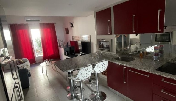 Logement tudiant Studio à Claira (66530)