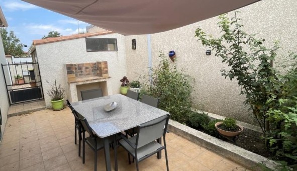 Logement tudiant Studio à Claira (66530)