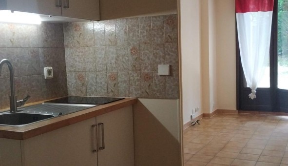 Logement tudiant Studio à Clairefontaine en Yvelines (78120)