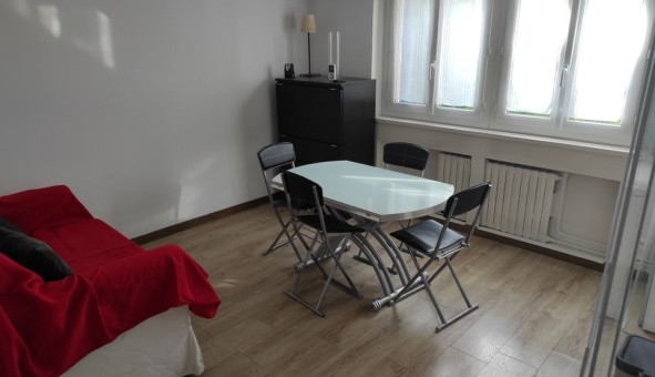 Logement �tudiant Location Studio Vide Clamart (92140)