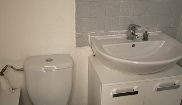 Logement tudiant Studio à Clermont Ferrand (63000)