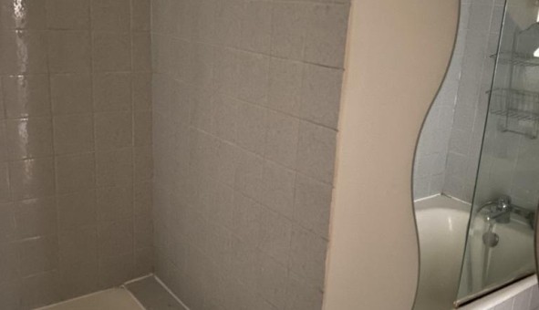Logement tudiant Studio à Clermont Ferrand (63000)