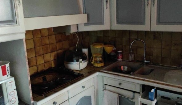 Logement tudiant Studio à Clermont Ferrand (63000)