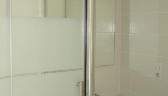 Logement tudiant Studio à Clermont Ferrand (63000)