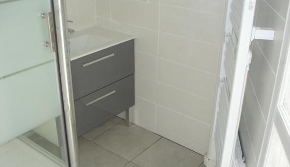 Logement tudiant Studio à Clermont Ferrand (63000)