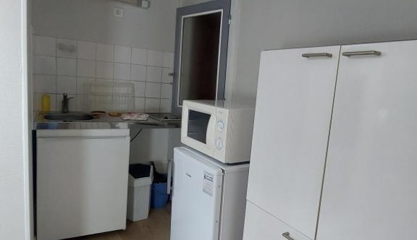 Logement tudiant Studio à Clermont Ferrand (63000)