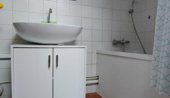 Logement tudiant Studio à Clermont Ferrand (63000)