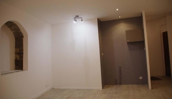 Logement tudiant Studio à Clermont Ferrand (63000)