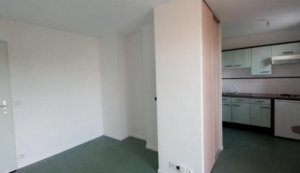 Logement étudiant Location Studio Vide Clermont Ferrand (63000)