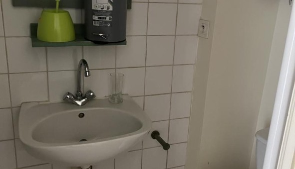 Logement tudiant Studio à Clermont Ferrand (63000)