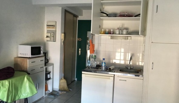 Logement tudiant Studio à Clermont Ferrand (63000)