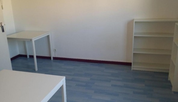 Logement tudiant Studio à Clermont Ferrand (63000)