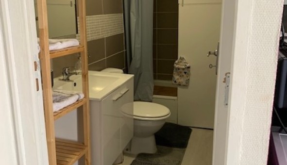 Logement tudiant Studio à Clermont Ferrand (63000)