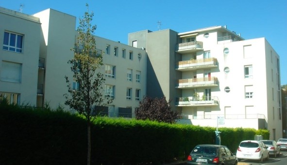 Logement tudiant Studio à Clermont Ferrand (63000)