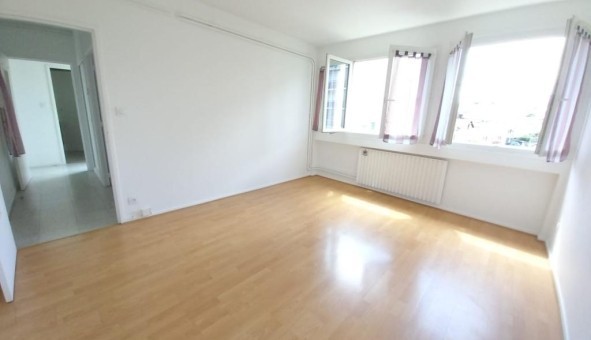 Logement tudiant Studio à Clermont Ferrand (63000)