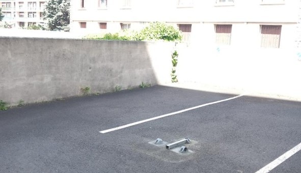Logement tudiant Studio à Clermont Ferrand (63000)