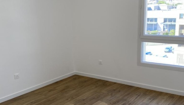 Logement tudiant Studio à Clermont Ferrand (63000)