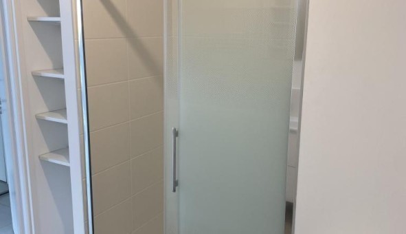 Logement tudiant Studio à Clermont Ferrand (63000)