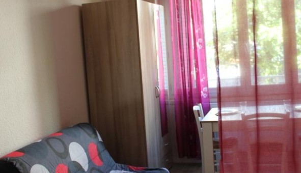 Logement tudiant Studio à Clermont Ferrand (63000)