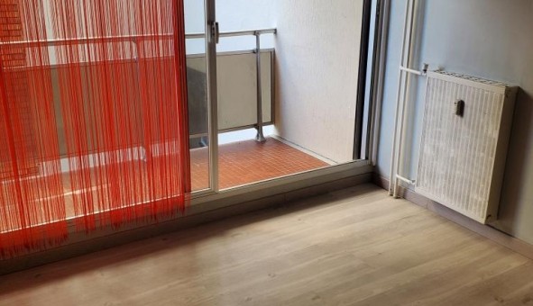 Logement étudiant Location Studio Vide Clermont Ferrand (63000)