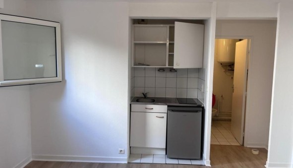 Logement étudiant Location Studio Vide Clermont Ferrand (63000)