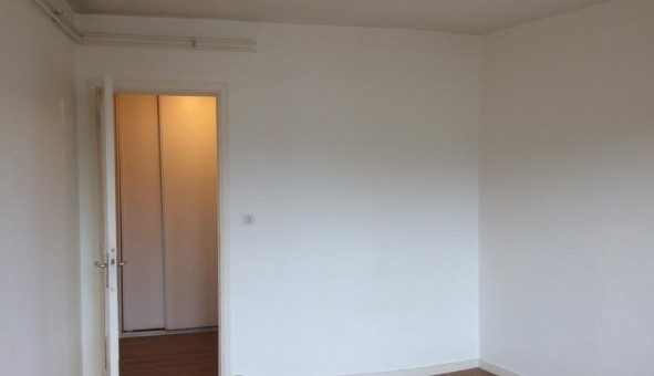 Logement tudiant Studio à Clermont Ferrand (63000)