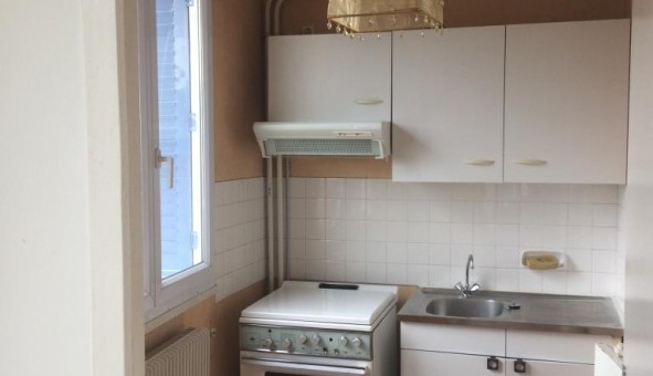 Logement tudiant Studio à Clermont Ferrand (63000)
