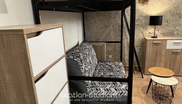 Logement tudiant Studio à Clermont Ferrand (63000)
