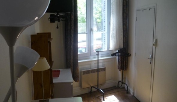 Logement tudiant Studio à Clermont Ferrand (63000)