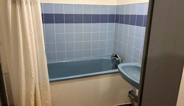 Logement tudiant Studio à Clermont Ferrand (63000)