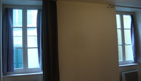 Logement tudiant Studio à Clermont Ferrand (63000)