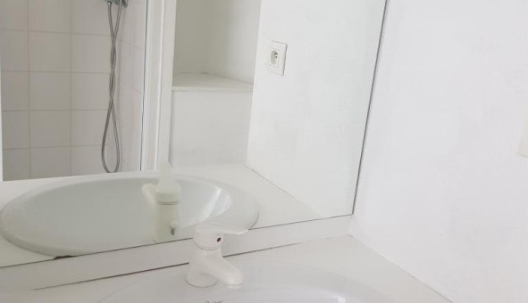 Logement tudiant Studio à Clermont Ferrand (63000)