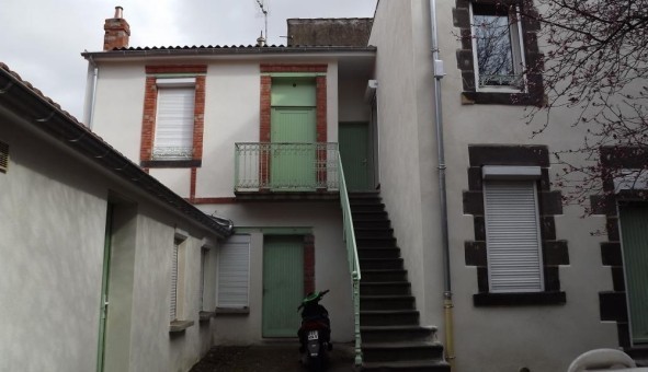 Logement tudiant Studio à Clermont Ferrand (63000)