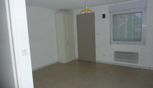 Logement tudiant Studio à Clermont Ferrand (63000)