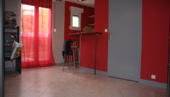 Logement tudiant Studio à Clermont Ferrand (63000)