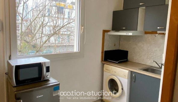 Logement �tudiant Location Studio Meubl&eacute; Clermont Ferrand (63000)