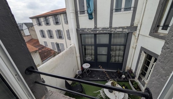 Logement �tudiant Studio &agrave; Clermont Ferrand (63000)