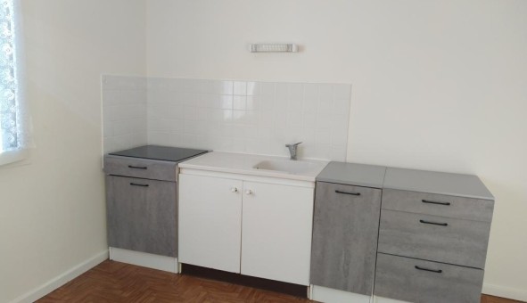 Logement �tudiant Studio &agrave; Clermont Ferrand (63000)