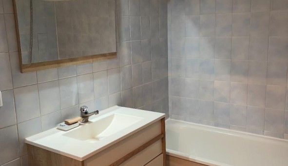 Logement �tudiant Studio &agrave; Clermont Ferrand (63000)