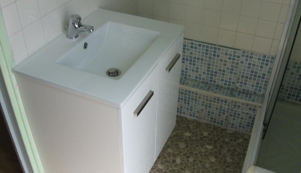 Logement �tudiant Studio &agrave; Clermont Ferrand (63000)